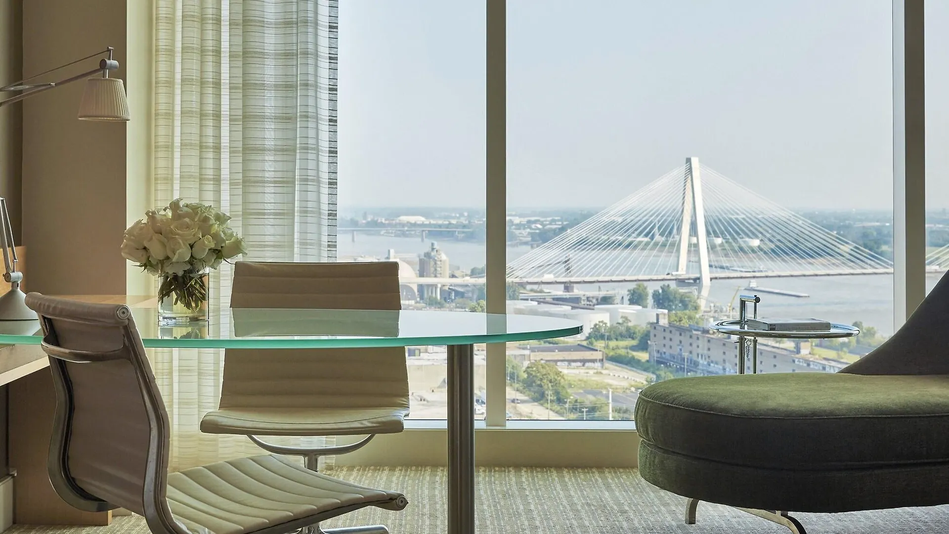 Four Seasons St. Louis Hotel
