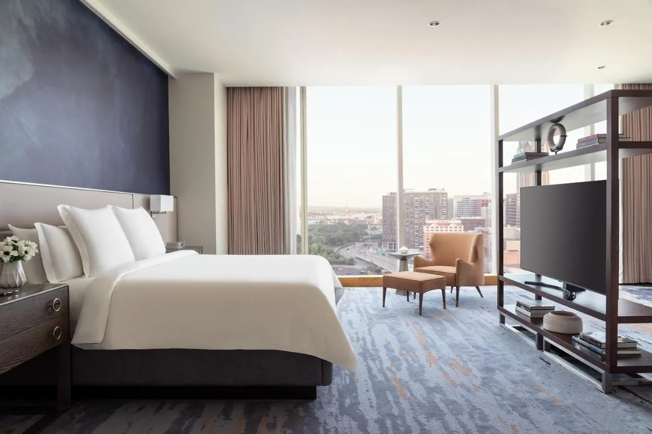 Four Seasons St. Louis Hotel